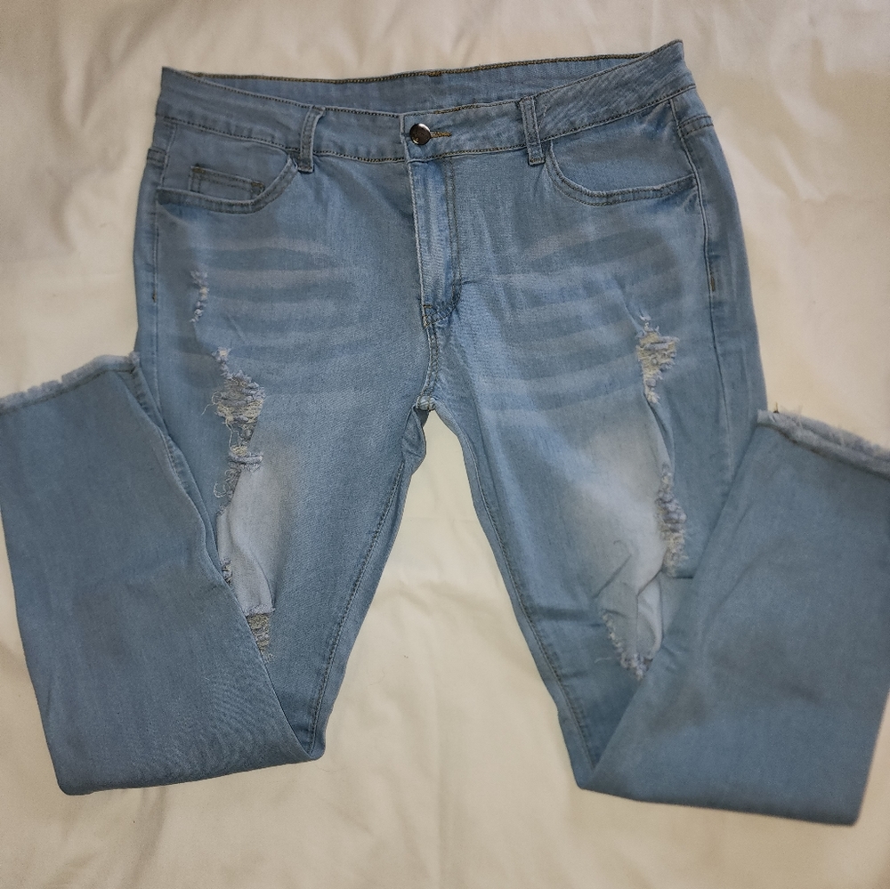 New- women's distressed full length jeggings